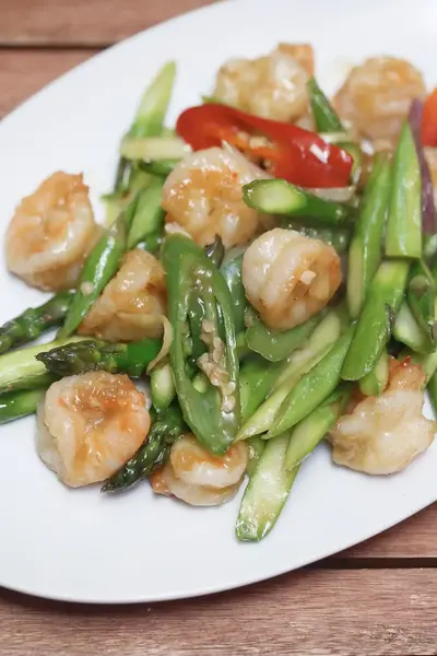 Garnelen mit Spargel - 芦笋虾