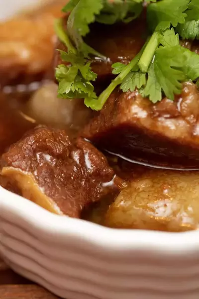 Dim Sum geschmortes Rindfleisch 楮侯牛腩