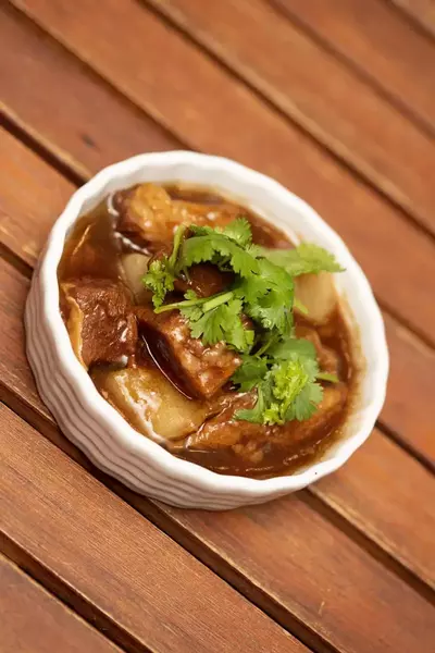 Dim Sum geschmortes Rindfleisch 楮侯牛腩